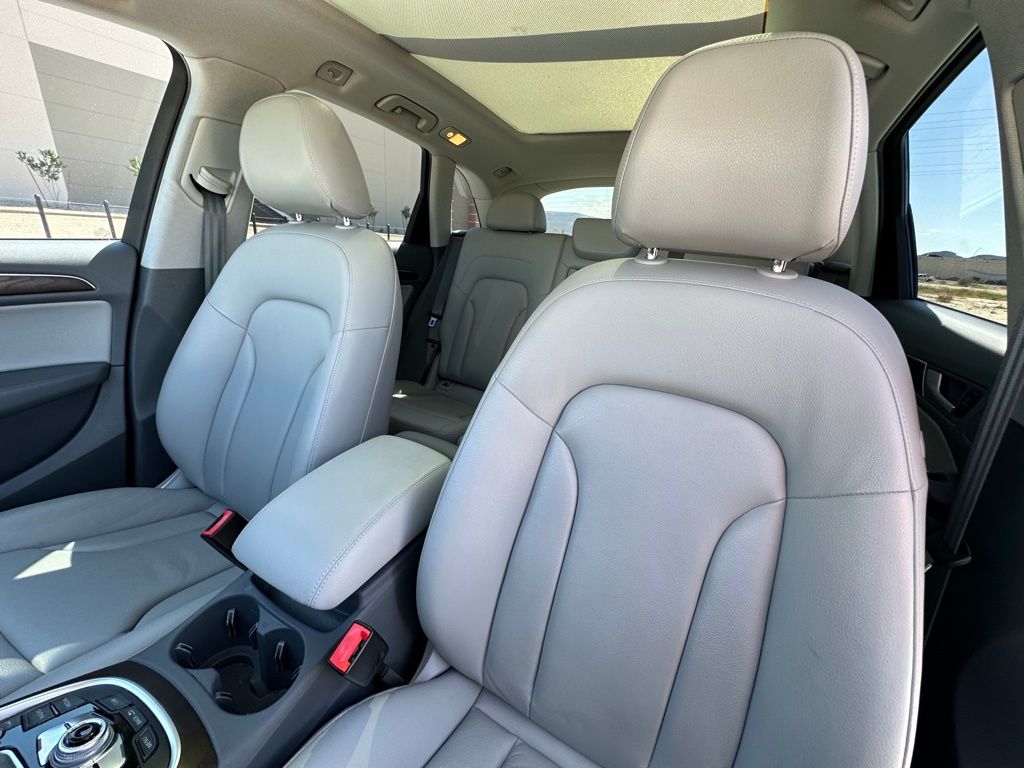 2015 Audi Q5 2.0T Premium Plus photo 9
