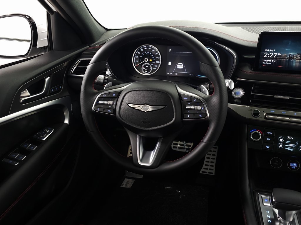 2025 Genesis G70 3.3T Sport Advanced photo 13