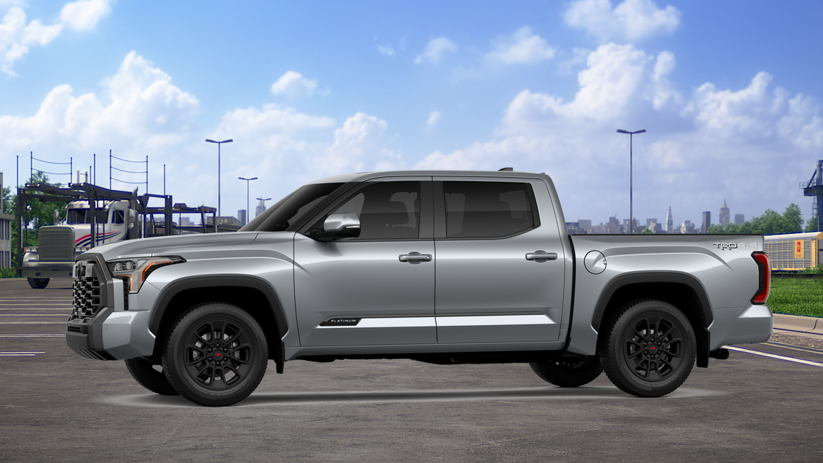2026 Toyota Tundra Platinum CrewMax photo 3