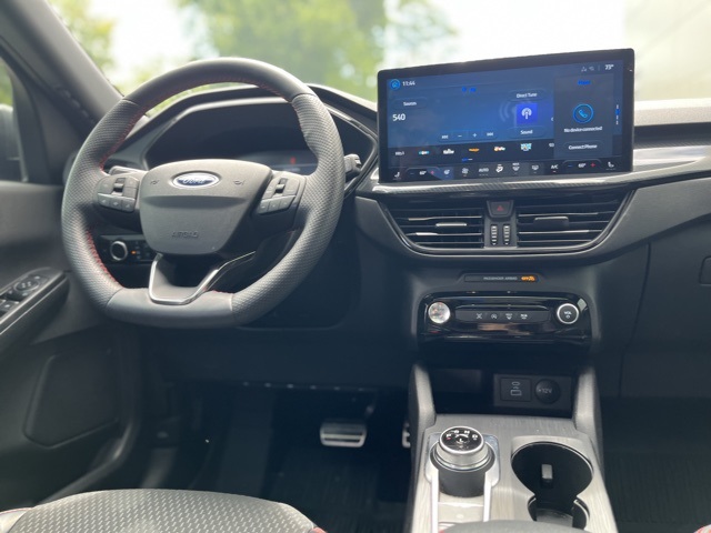 2023 Ford Escape ST-Line photo 5