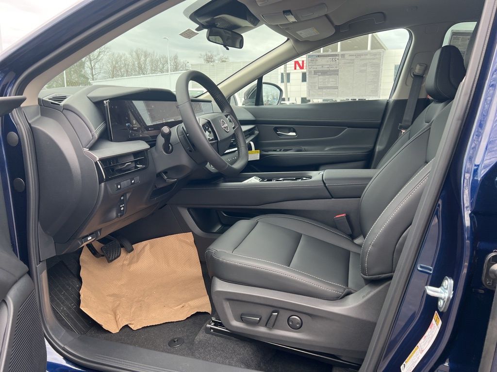 2025 Nissan Murano SV photo 13