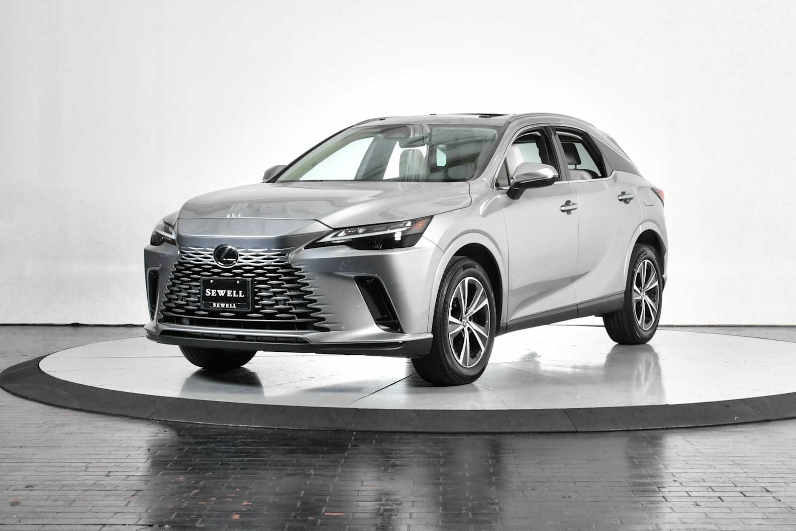 2023 Lexus RX 350's photo