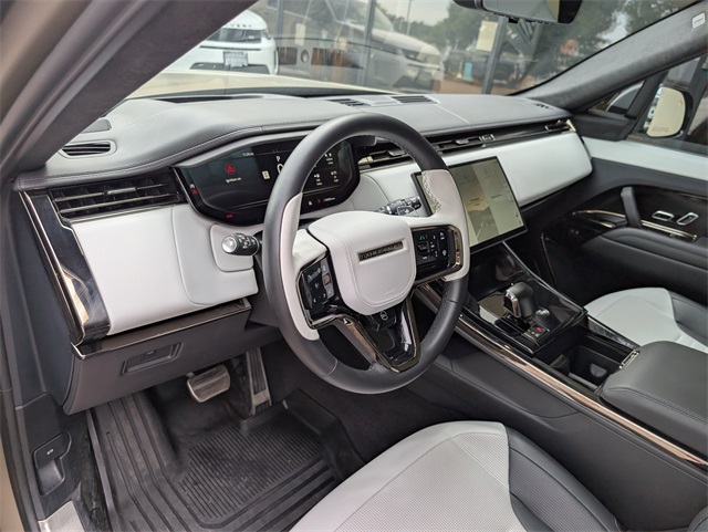 2024 Land Rover Range Rover Sport photo 13
