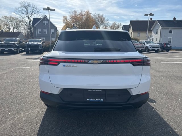 2026 Chevrolet Equinox EV 1LT photo 4