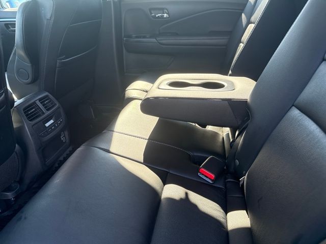 2022 Honda Pilot Special Edition photo 15