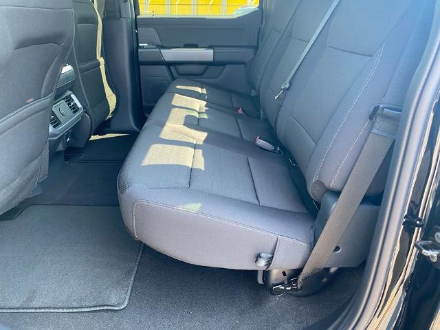 2025 Ford F-150 XLT photo 5