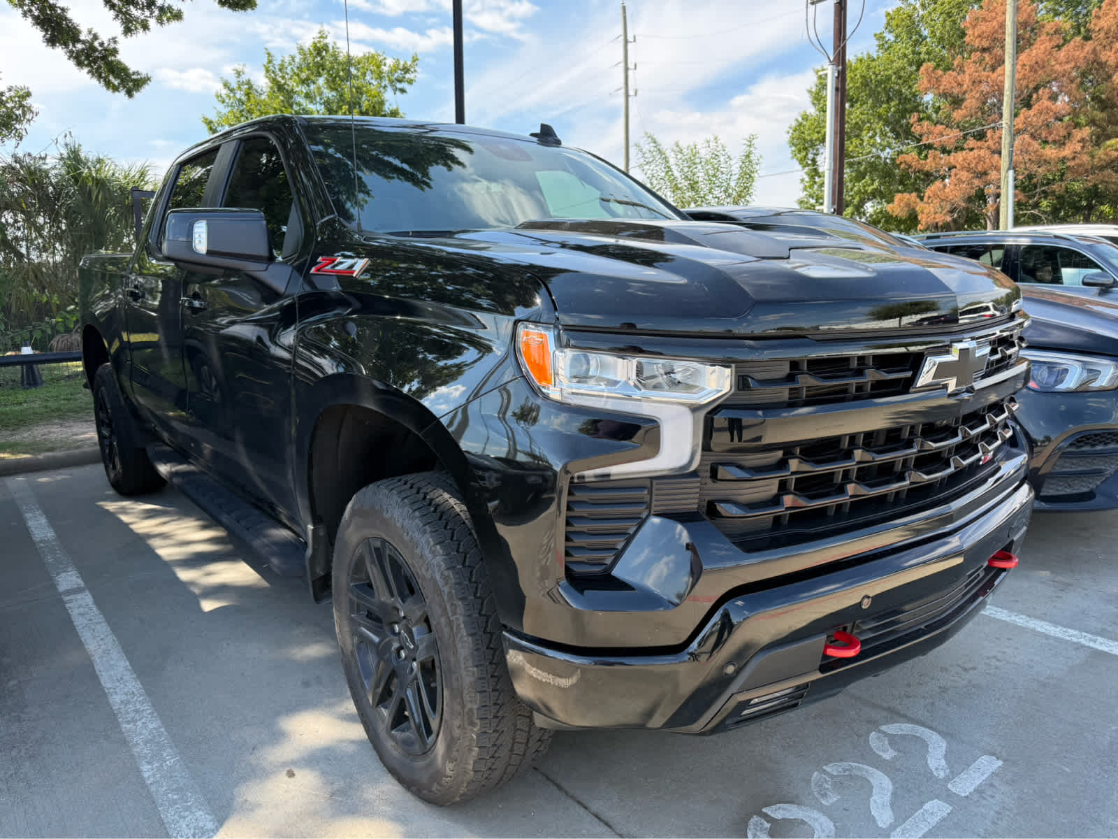 2024 Chevrolet Silverado 1500 LT Trail Boss photo 2