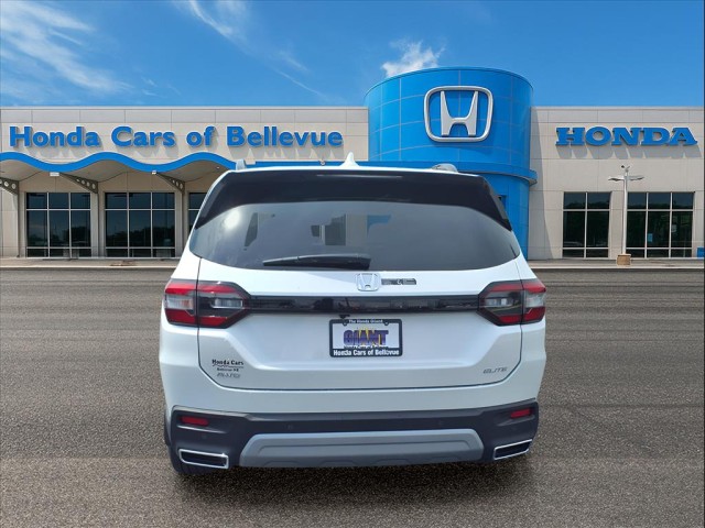 2025 Honda Pilot Elite photo 4