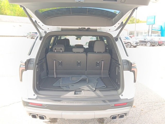 2026 Chevrolet Traverse photo 22