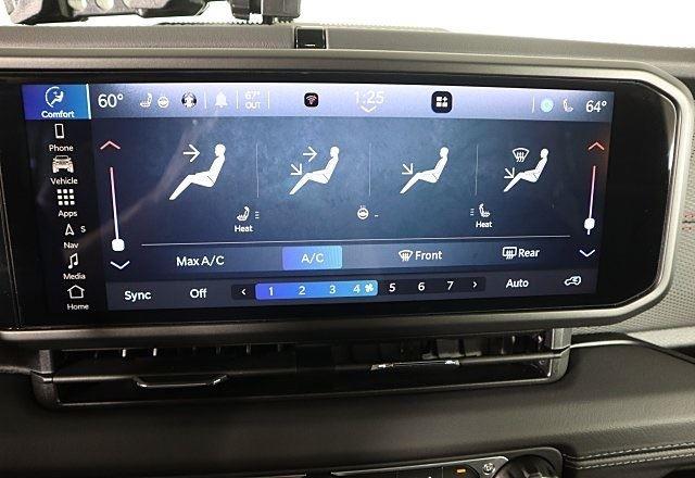 2025 Jeep Wrangler Rubicon X photo 27