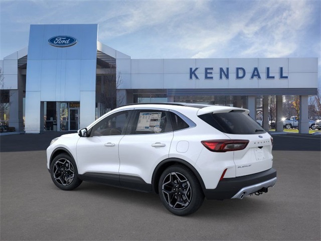 2026 Ford Escape Hybrid Platinum photo 3