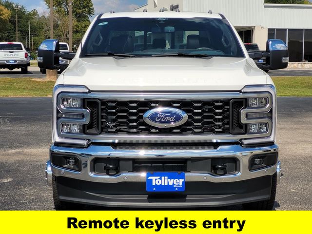 2026 Ford F-350 King Ranch photo 3