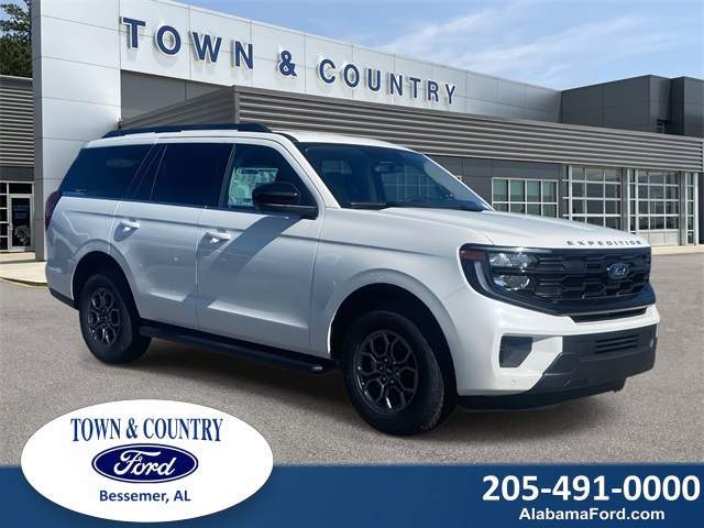 2025 Ford Expedition Active's photo