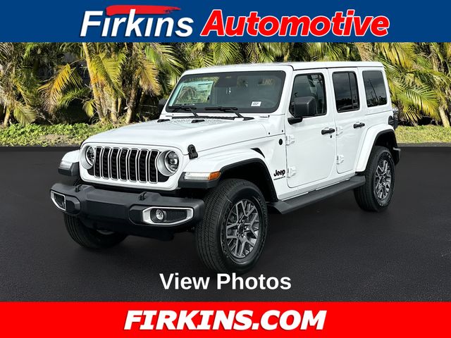 2026 Jeep Wrangler 4-Door Sahara's photo