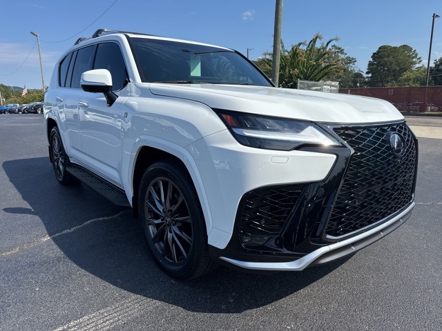 2024 Lexus LX F-Sport's photo