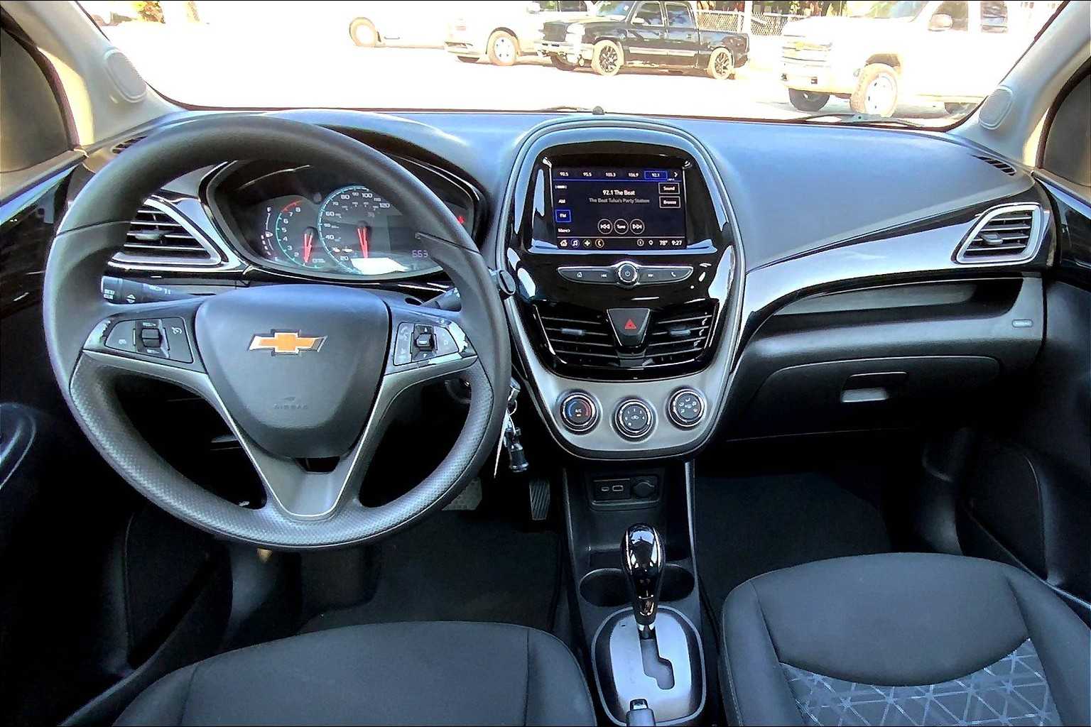 2020 Chevrolet Spark 1LT LT photo 13