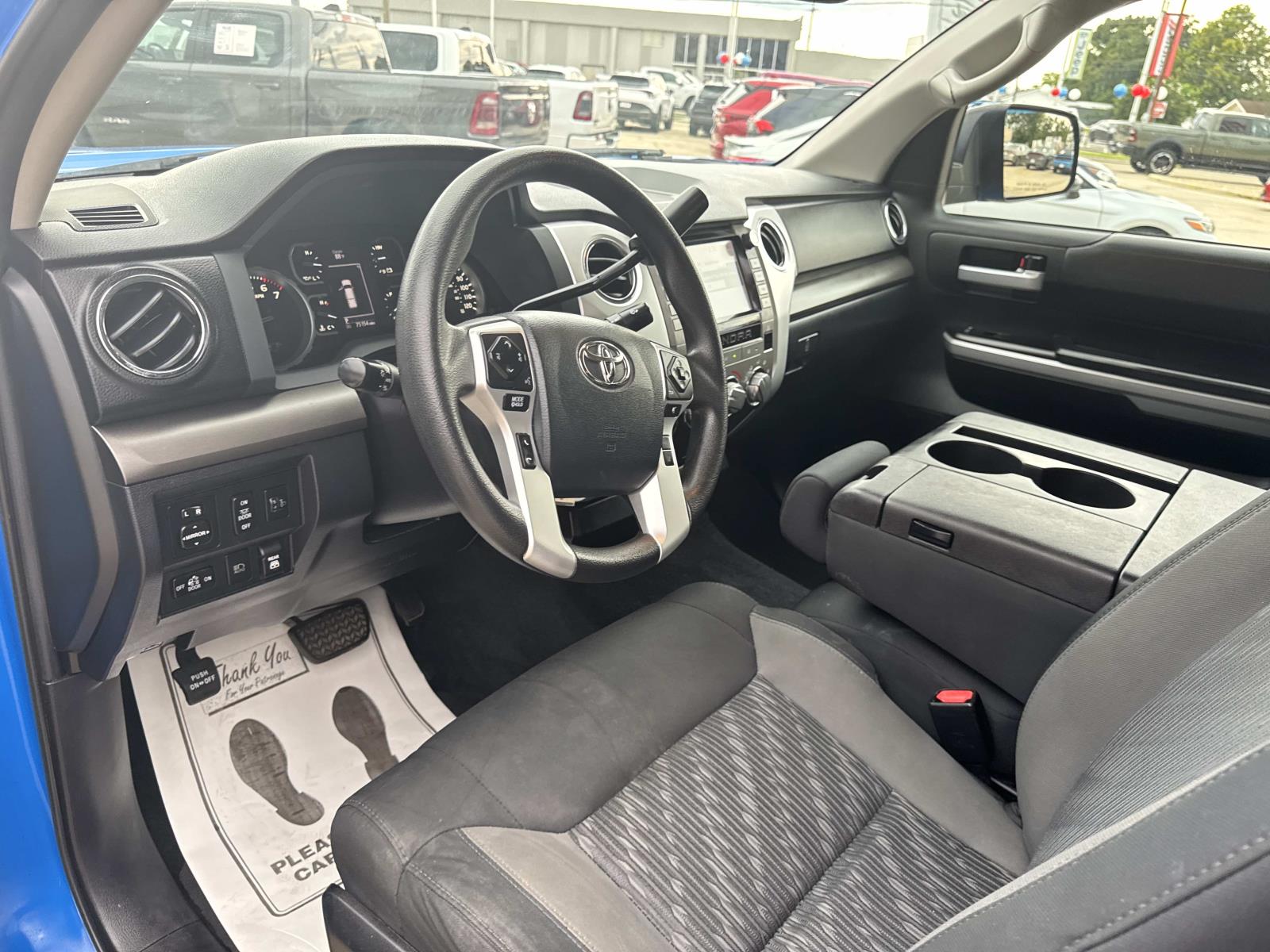 2020 Toyota Tundra SR5 Grade photo 16