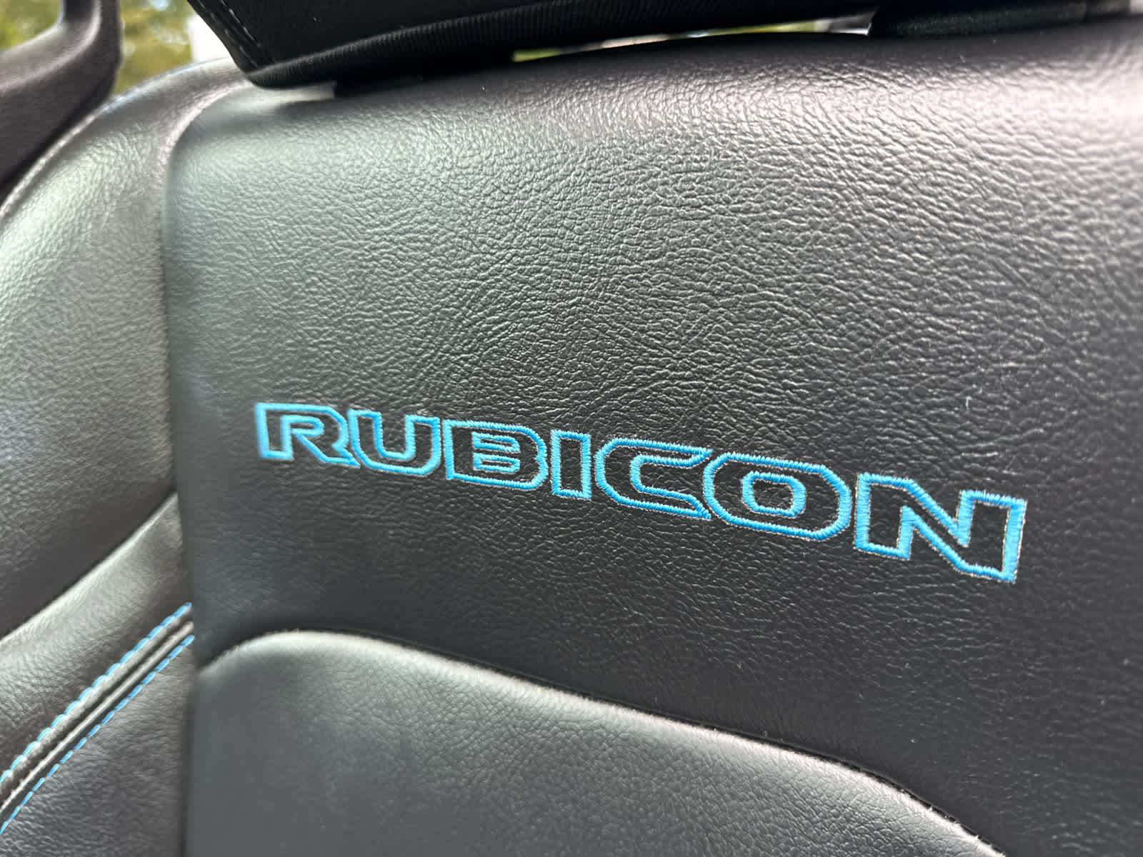 2022 Jeep Wrangler 4xe Unlimited Rubicon photo 31