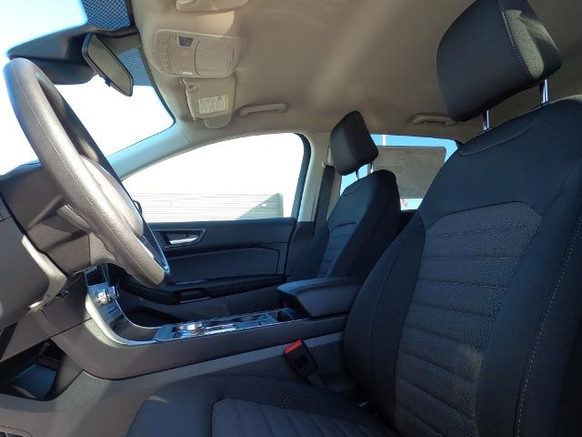 2023 Ford Edge SE photo 13