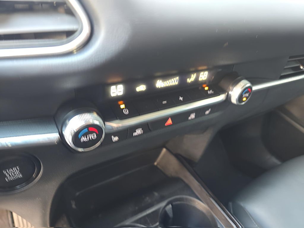 2023 Mazda CX-30 2.5 S Preferred photo 16