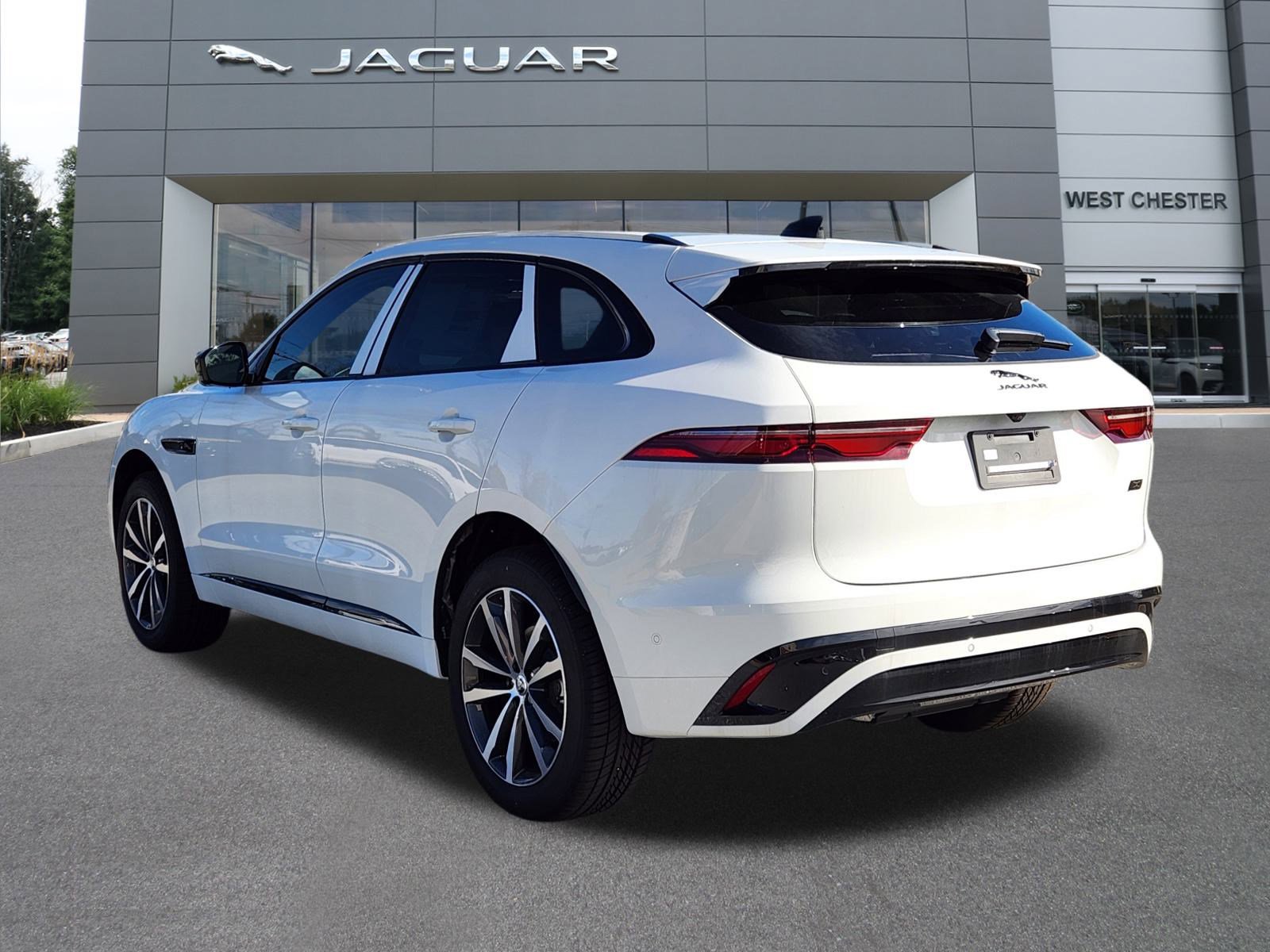 2026 Jaguar F-PACE P250 R-Dynamic S photo 3