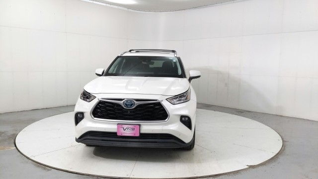 Used 2021 Blizzard Pearl Toyota Hybrid Limited image 8