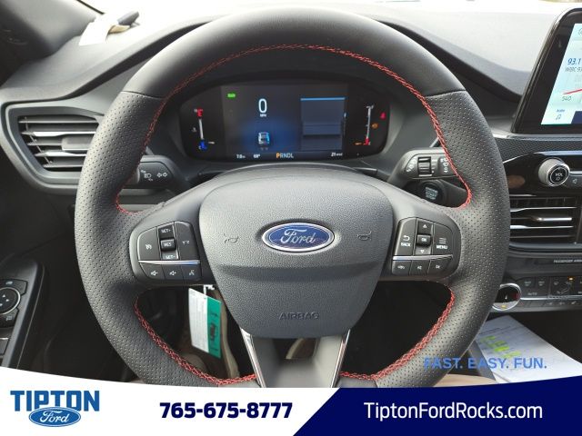 2025 Ford Escape Hybrid ST-Line photo 4