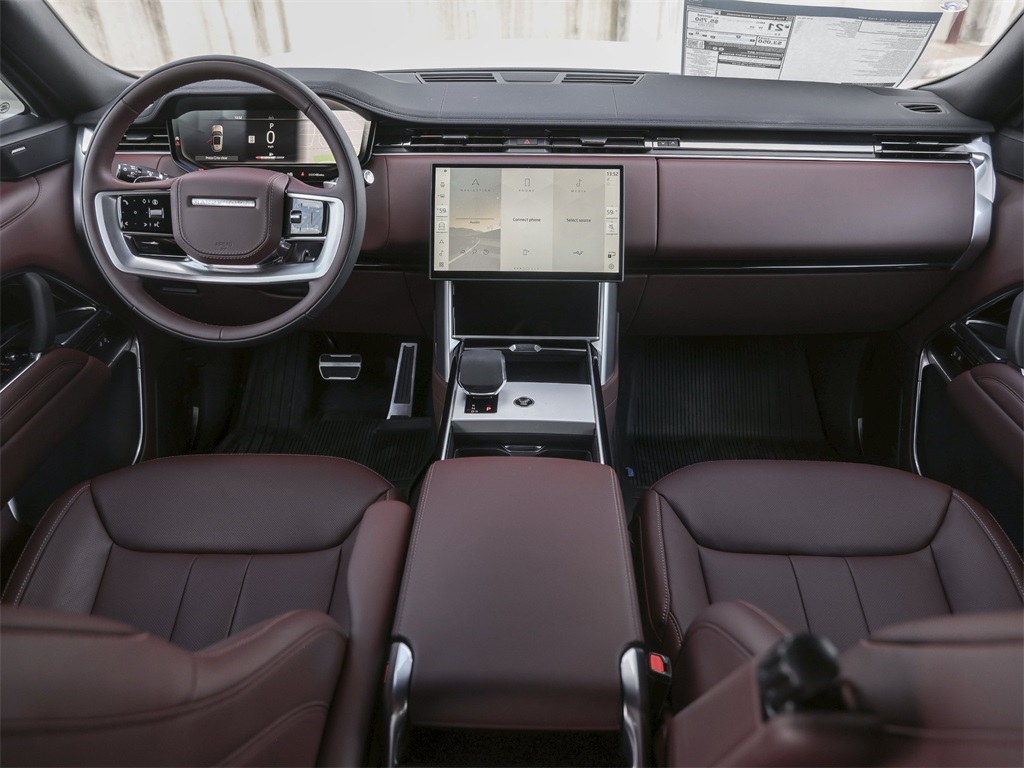 2025 Land Rover Range Rover SE photo 25