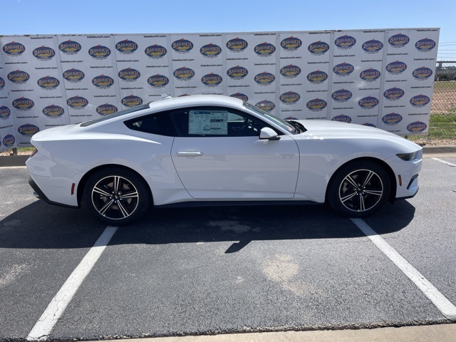 2025 Ford Mustang EcoBoost's photo