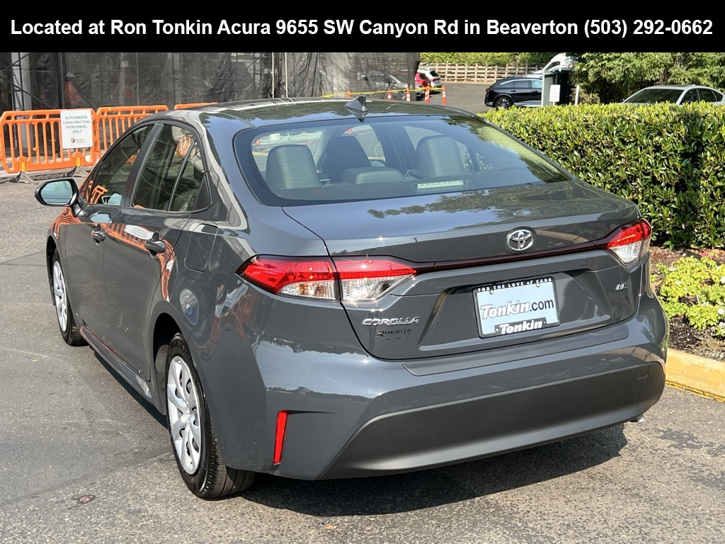 2023 Toyota Corolla LE photo 6