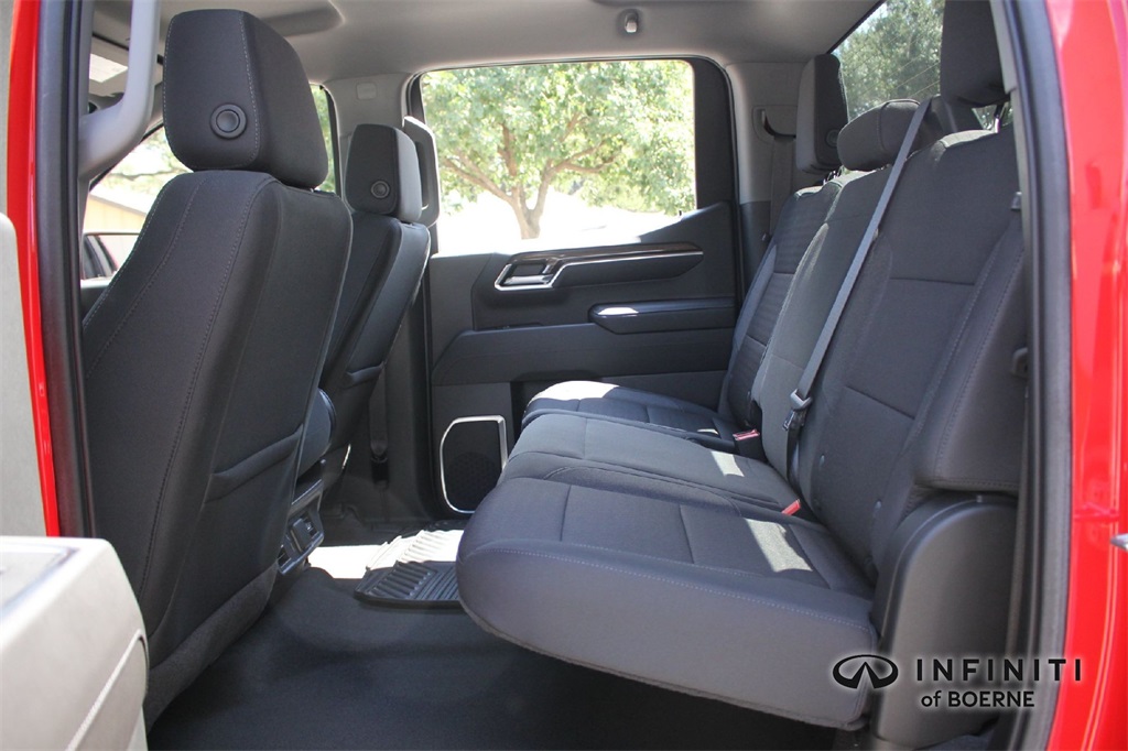 2022 Chevrolet Silverado 1500 LT photo 26