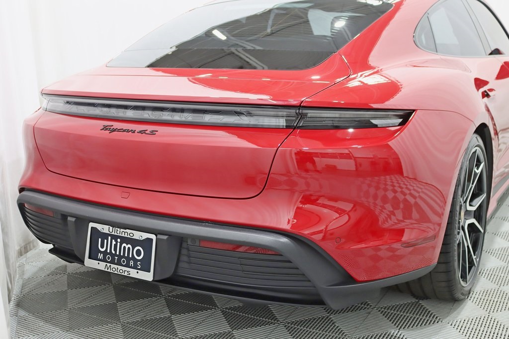 2023 Porsche Taycan 4S photo 7