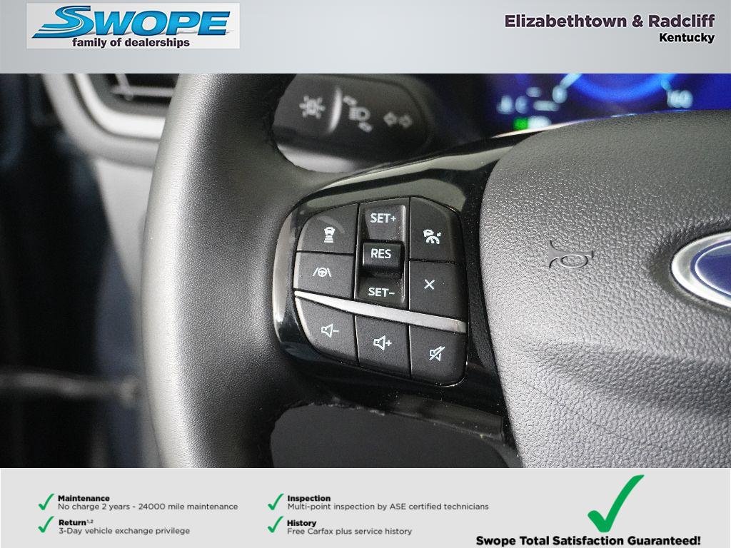 2022 Ford Escape Titanium Plug-In Hybrid photo 8