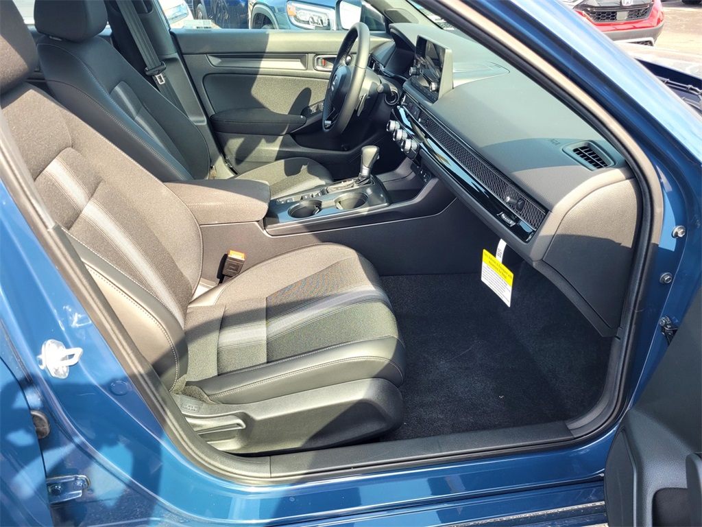 2026 Honda Civic Sport photo 17