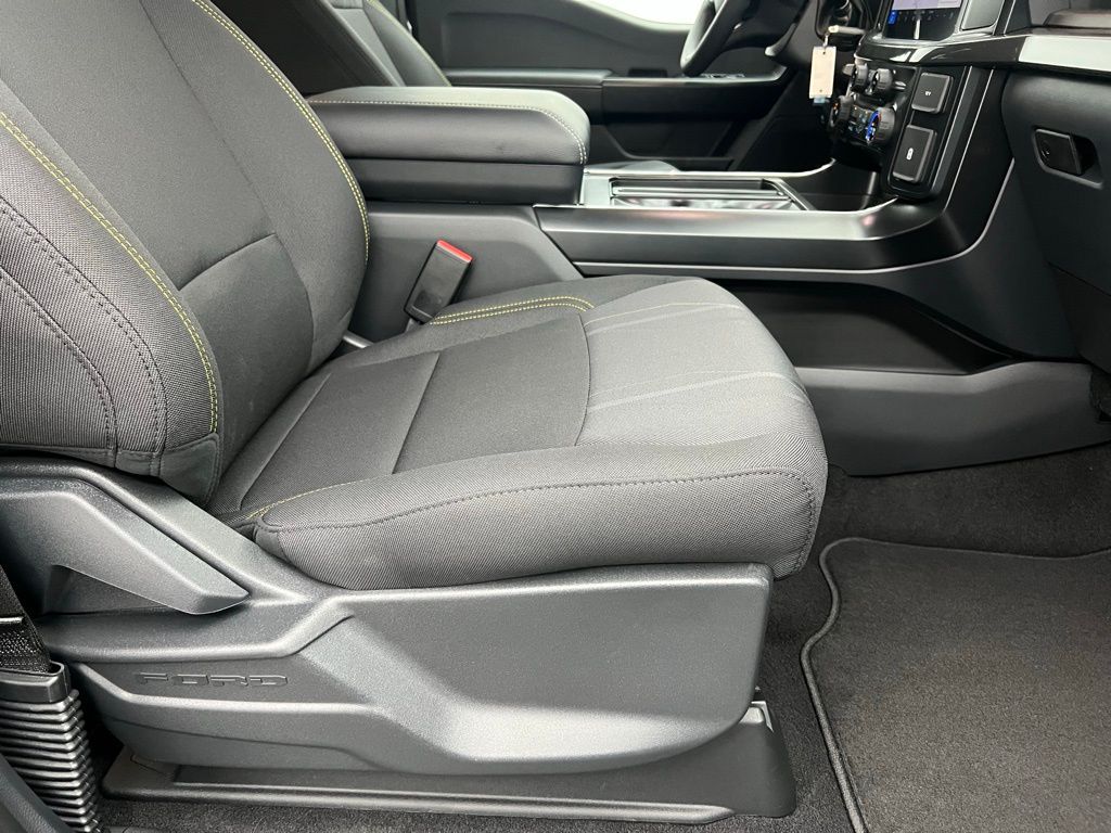 2025 Ford F-150 STX photo 28