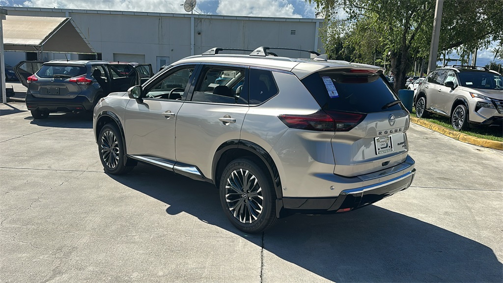 2026 Nissan Rogue Platinum photo 4