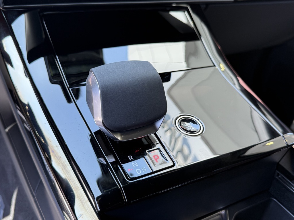 2025 Land Rover Range Rover Sport Autobiography photo 19