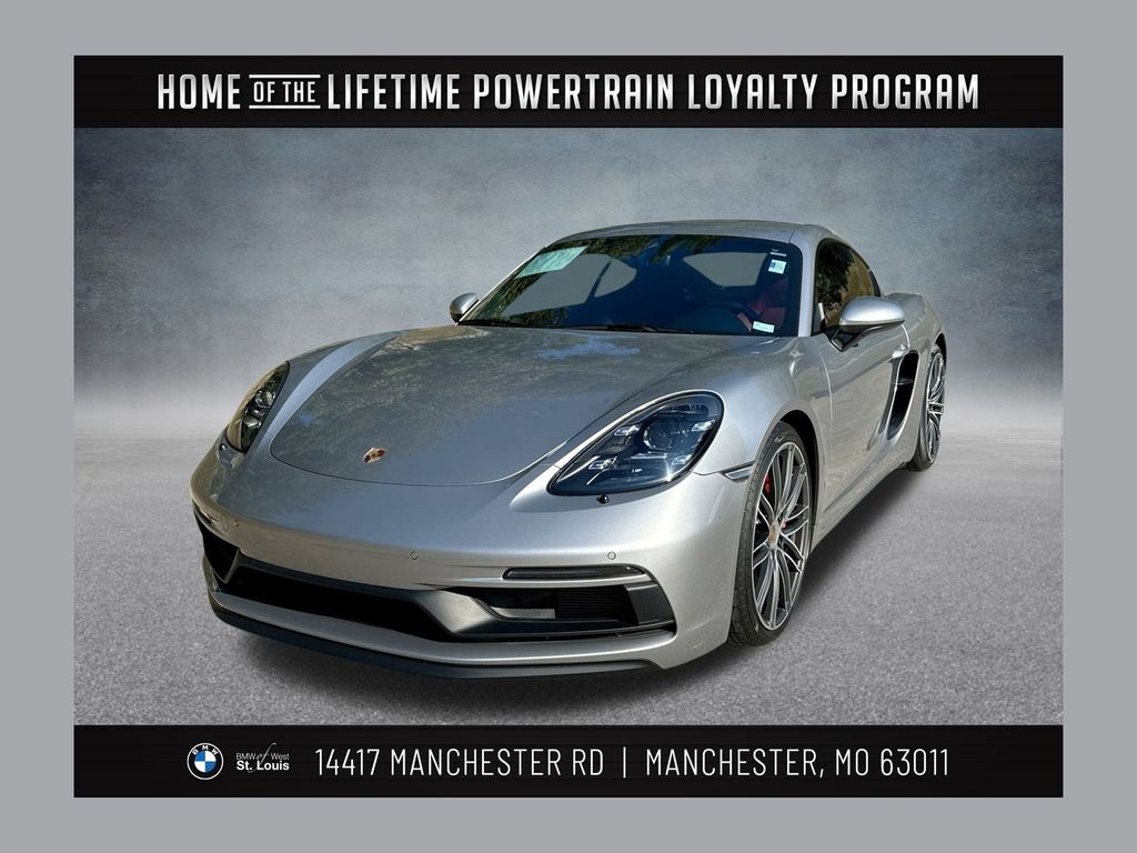 2022 Porsche 718 GTS's photo