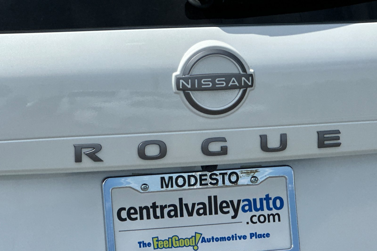 2026 Nissan Rogue SV photo 25