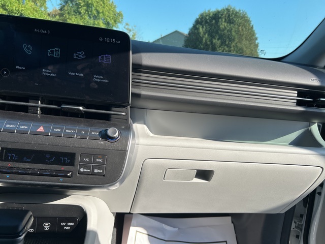 2025 Hyundai Kona SEL photo 18