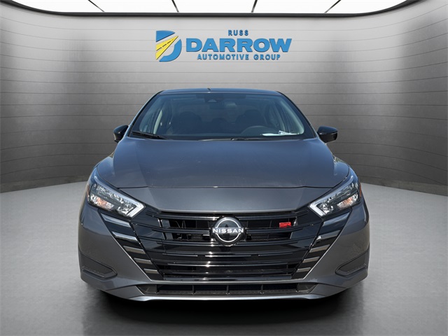 2025 Nissan Versa 1.6 SR photo 8