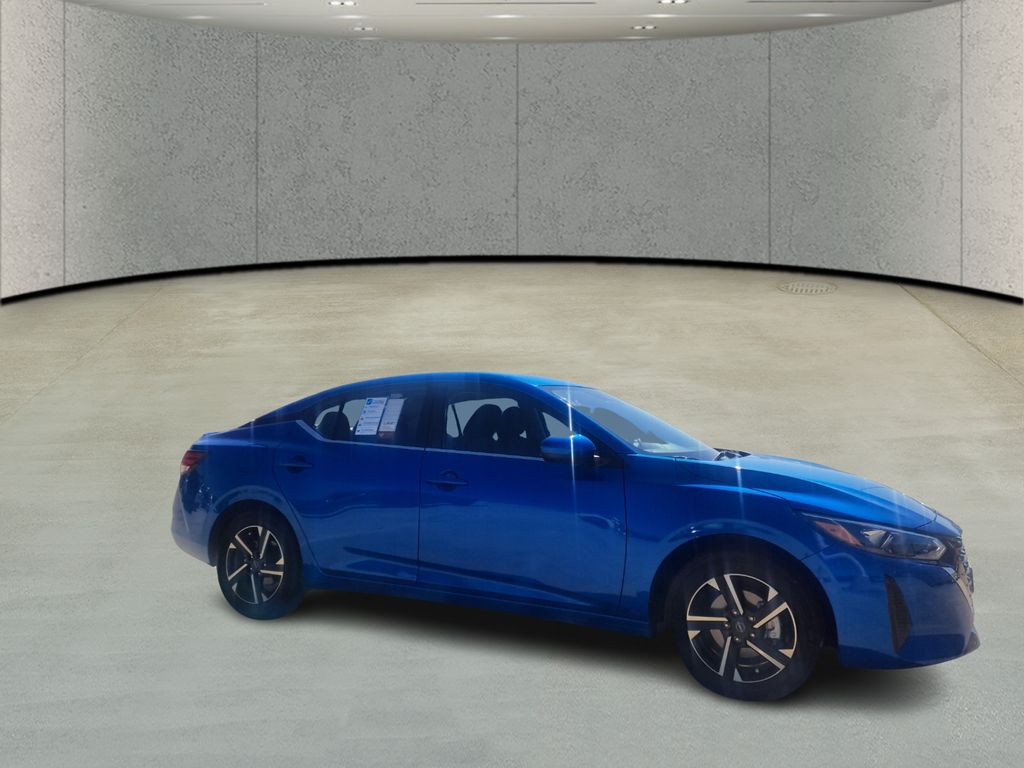 2025 Nissan Sentra SV photo 3