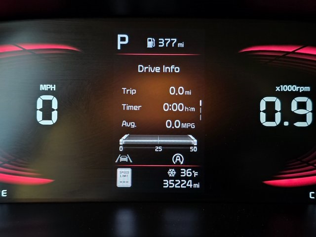 2024 Kia Soul LX photo 3