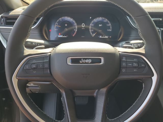 2025 Jeep Grand Cherokee Limited photo 11