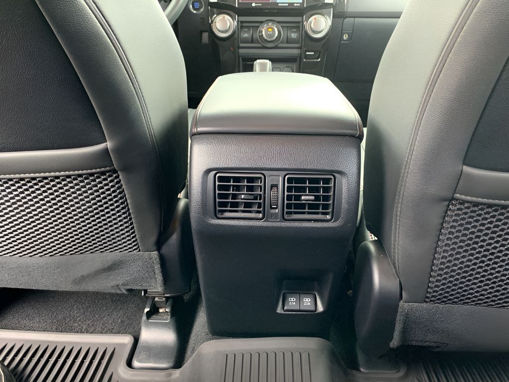 2021 Toyota 4Runner Venture Special Edition photo 4
