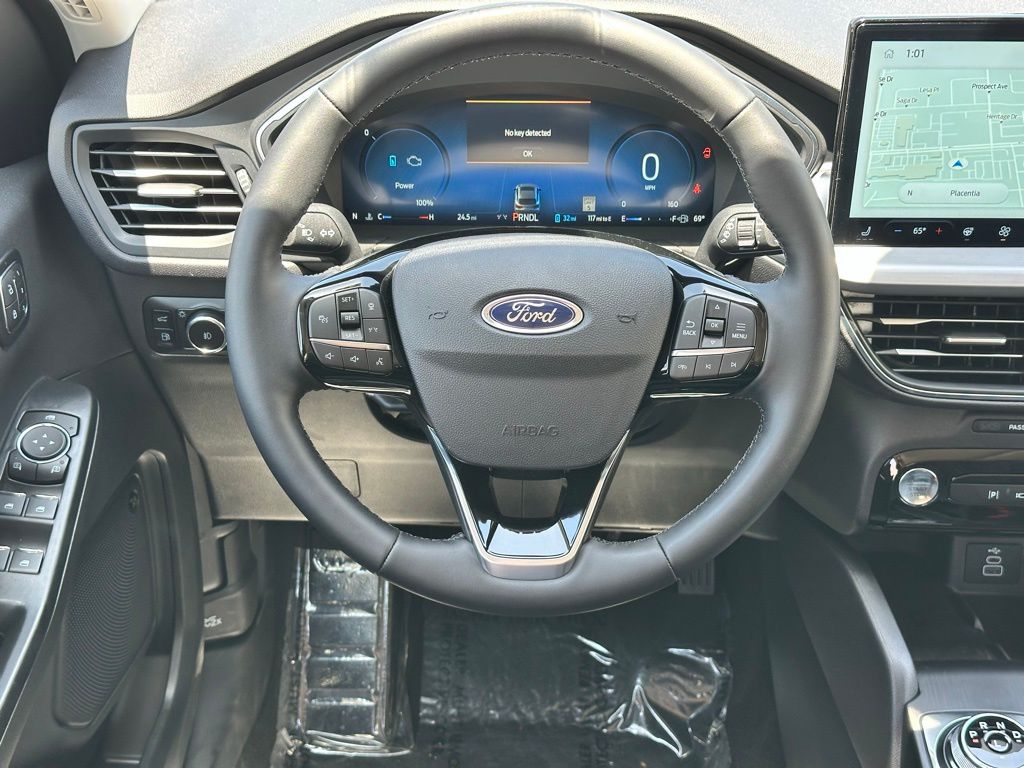 2025 Ford Escape Plug-In Hybrid photo 8