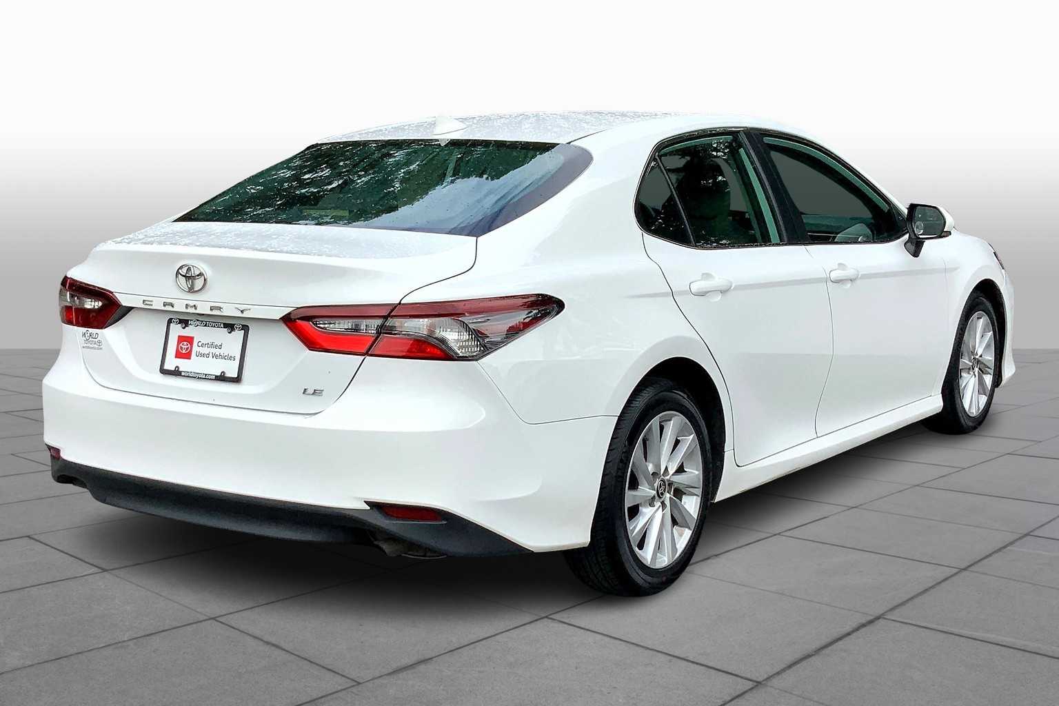 2023 Toyota Camry LE photo 11