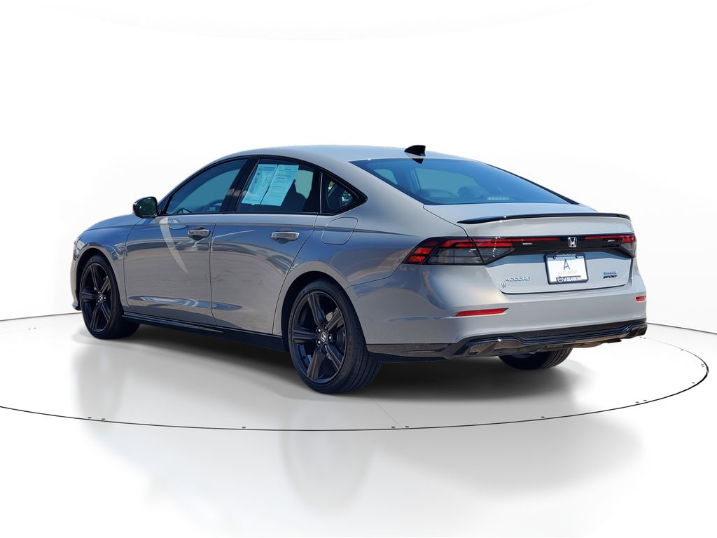2025 Honda Accord Hybrid Sport-L photo 4