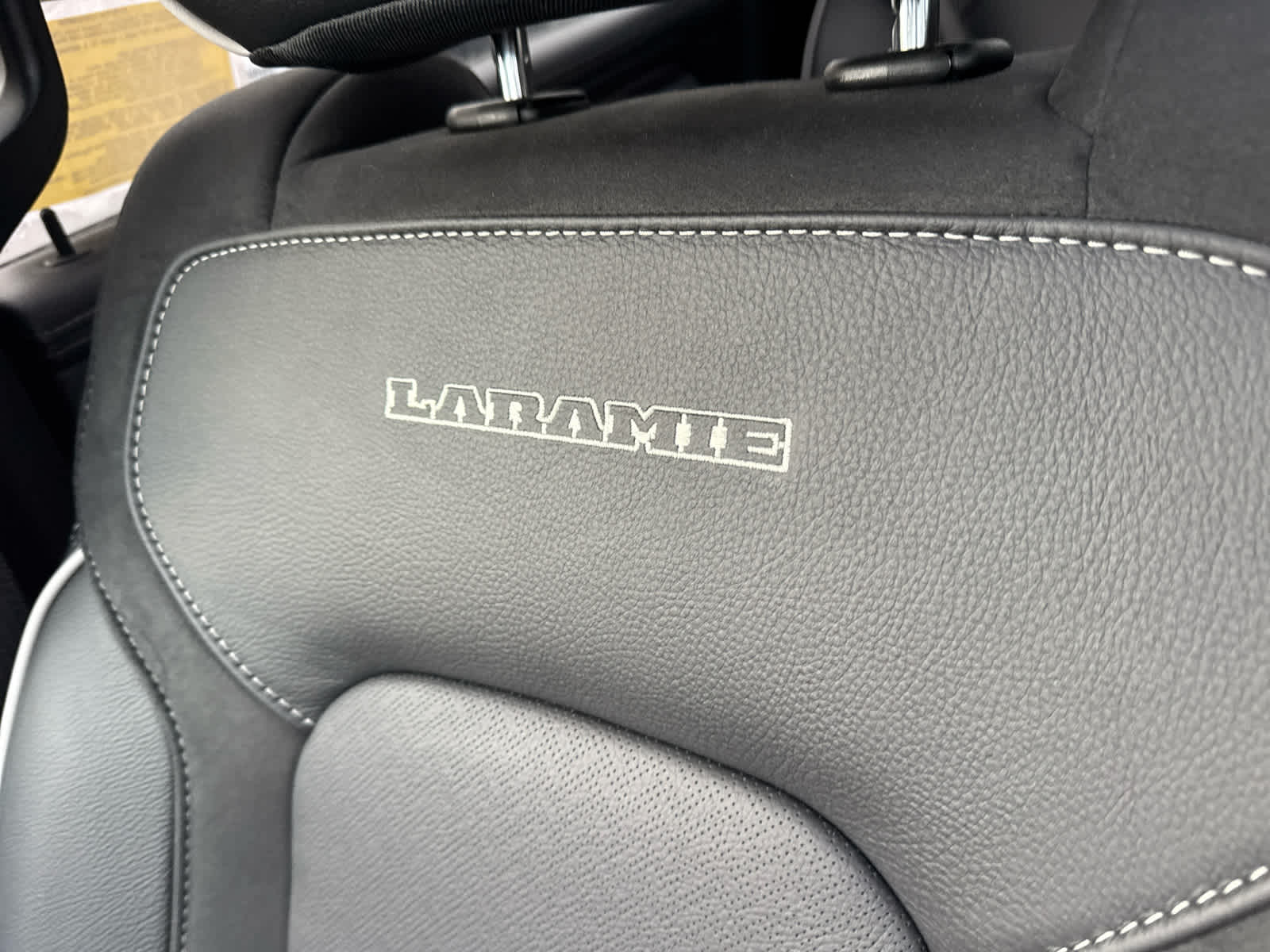 2025 Ram 1500 Laramie photo 37