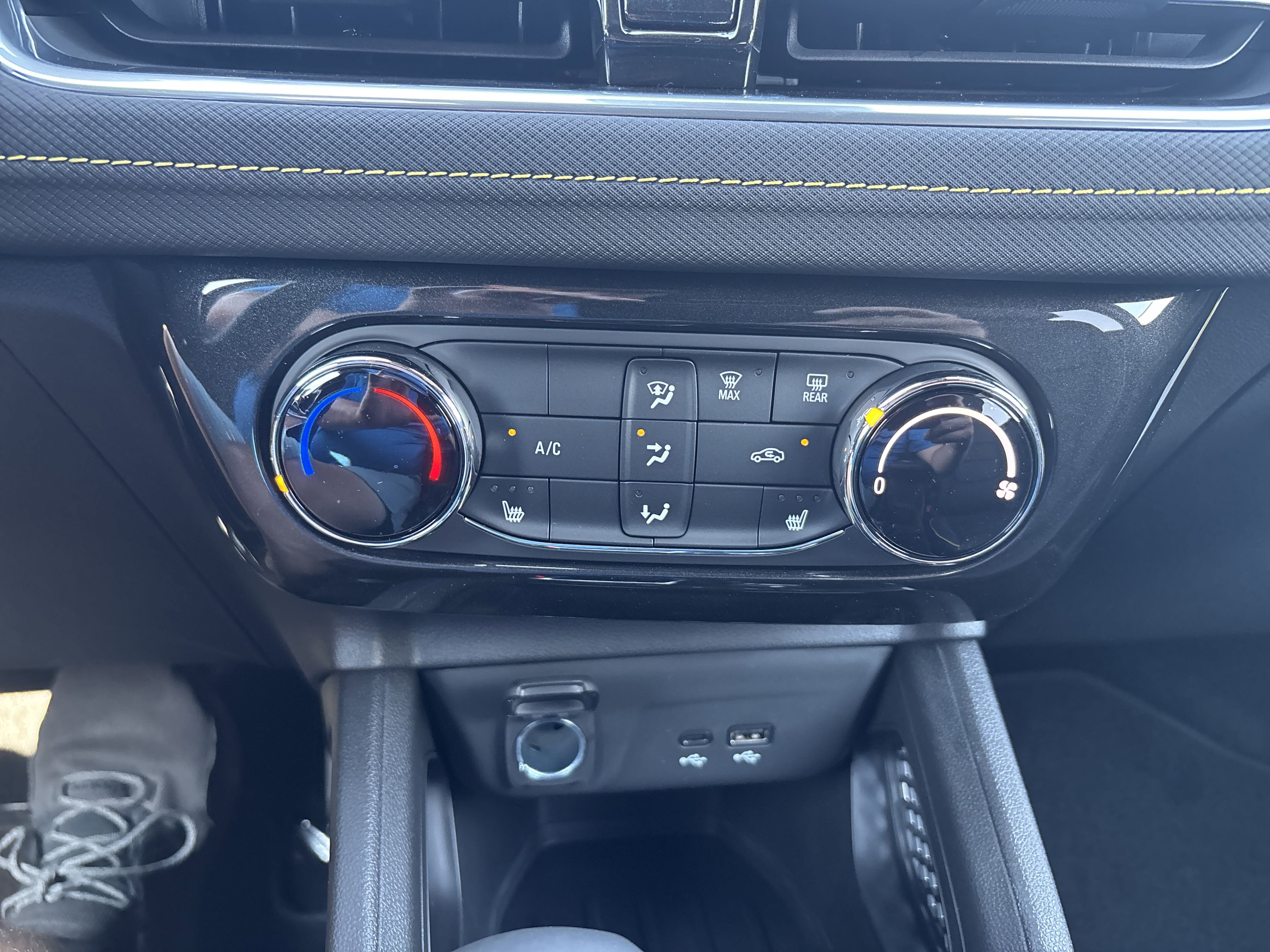 2026 Chevrolet Trailblazer ACTIV photo 4